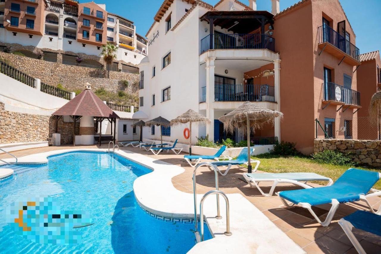 Vista Bahia Con Piscinas, Parking Y Terraza Apartamento La Herradura  Exterior foto